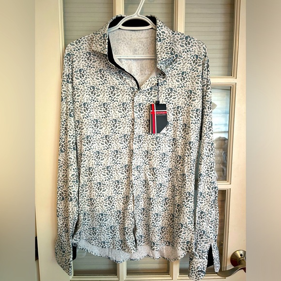 Modern English Brand New Men’s Button-Up - Picture 1 of 2
